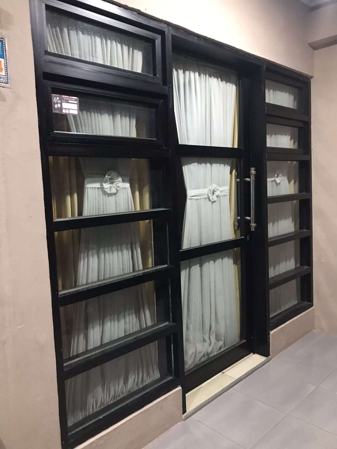 Pintu dan Jendela Alumunium - Kusen Aluminium Nata