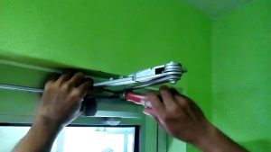 Cara Pasang Stopper Pintu Aluminium